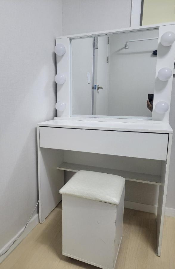 Newly Renovated 2 Bedroom Apartment #7 首爾 外观 照片