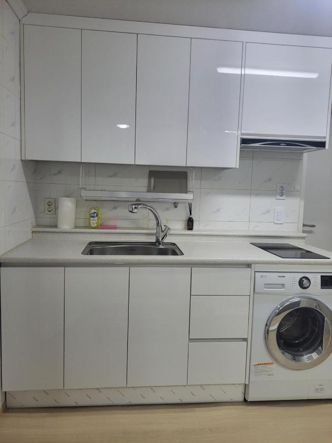 Newly Renovated 2 Bedroom Apartment #7 首爾 外观 照片